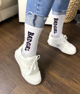 Trendy vysoké bílé dámské ponožky BAD GIRL