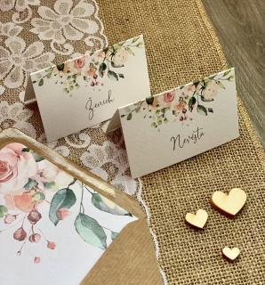 Svatební jmenovky v designu oznámení Jednoduché kartičky se jmény