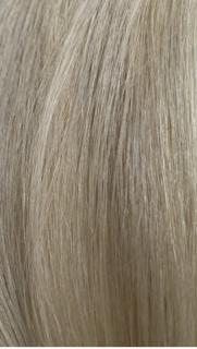 Východoevropské vlasy 10 pramenů blond odstín 60 Vlasy délka: 40-44 cm