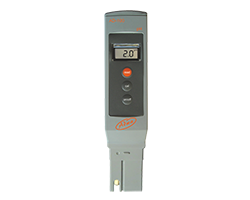 ADWA AD100 pH tester, rozlišení 0,1pH, automatická kompenzace teploty (Jednoduchý měřák kyselosti vody nebo zálivky, ADWA pH tester.)