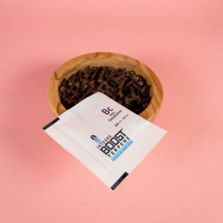 Integra Boost Terpene Essentials B-Caryophyllen 4g, 62%, 1 ks (Integra Boost® Terpene Essentials B-Caryophyllen. Hmotnost 4 g, vlhkost 62 %, balení 1 ks.)