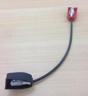 Propojovací kabel na baterie do mycího stroje nebo zametacího stroje