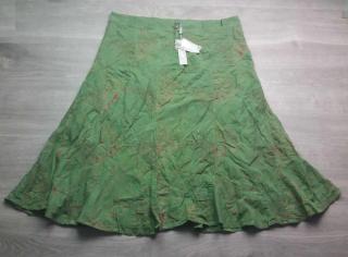 sukně zelená se vzorem kvítků PER UNA vel 2XL  (sukně PER UNA)