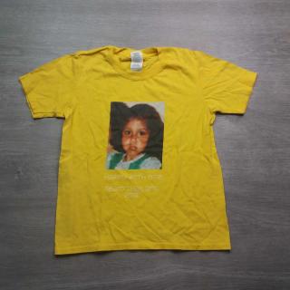 tričko kr.rukáv žluté s fotkou a nápisem vel 128
