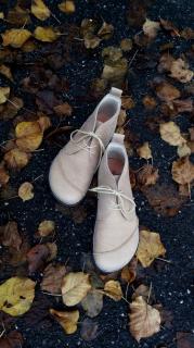 HAPPY STEPS + Kapučíno štíhlý šev velikost obuvi: 40