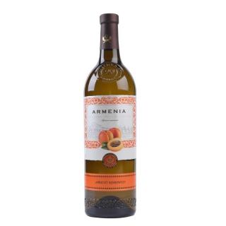 Meruňkové polosladké bílé víno 750ml (Apricot semisweet wine)