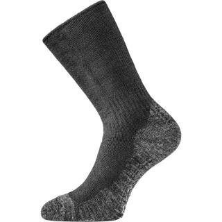 WSM 909 černé vlněné ponožky Velikost: EUR 38-41 (25-27 cm)