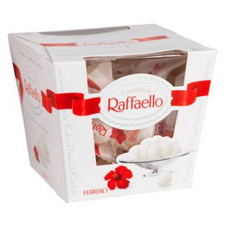 Ferrero Raffaello bonboniéra 150g (Křupavá oplatka zdobená kokosem, s celou mandlí uvnitř.)