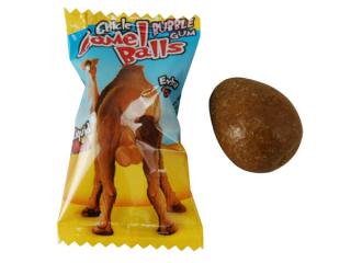 Fini Camel Balls Bubble gum 5g x 10ks (Vtipné velbloudí " korunovační klenoty" potažené hnědou skvrnitou cukrovou polevou, která jen zdokonaluje realistický vzhled.)