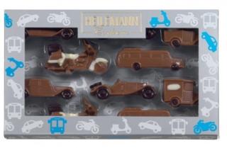 Heilemann veteráni 100g  (Deset miniaturních vozidel z jemné mléčné čokolády s dokonalými detaily z hořké a bílé čokolády.)