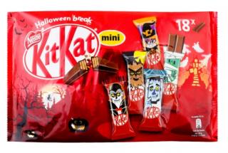 Kit Kat Halloween mini 301g  (Mléčná čokoláda s náplní s kakaem 3,5 % se sníženým obsahem tuku a kousky cereálií 2,7 %, sušenkovou drtí 2,7 % a granulovanými oplatkovými kousky 0,8 %.)