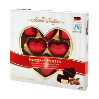 Maitre Truffout Marzipan Hearts 110g - DMT 31.12.2023 (Jemná marcipánová srdíčka obalené v lahodné, jemně hořké čokoládě.)
