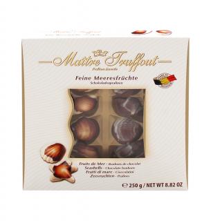 Maitre Truffout Mořské plody 250g (Čokoládové pralinky s náplní s příchutí lískových ořechů 57%)