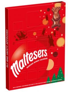 Maltesers Reindeer Advent Calendar 108g- DMT 19.02.2024 (Maltesers Mini Reindeer - Mléčná čokoláda (80 %) se sladovou náplní (16 %) a medovými kousky (3,3 %). Kousky mléčné čokolády - Mléčná čokoláda.)