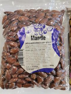 Mandle Uzené pražené solené 500g (pražená jádra mandlí 96%)