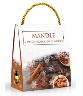 Mandle v mléčné čokoládě se skořicí v hnědé vánoční tašce - VÁNOCE (vločky) 200g  - DMT 30.09.2024  (Výborné mandle v mléčné belgické čokoládě obalené ve skořici, balené v dárkové tašce.)
