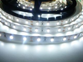LED pásek 4,8W/m 12V jedno barevný, barevné variace | MaxLumen.cz Barva světla: bílá