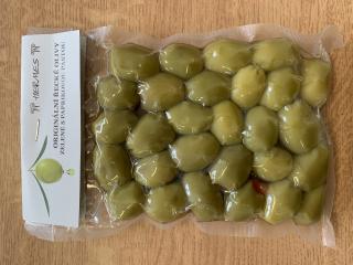 Zelené olivy s papričkou