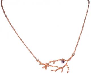 Pozlacený náhrdelník Berries ze stříbra s perlou Délka řetízku: 40-45cm