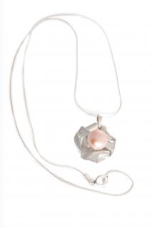 Stříbrný náhrdelník Wrap Délka řetízku: 40-45cm, Barva perly: Růžová