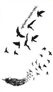 Létající ptáci a pírko - Voděodolné tetování na nohu Černá