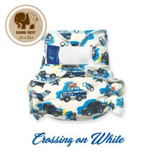 Novorozenecká kalhotová plena Bambi Roxy na suchý zip - Crossing on white (obsahuje dlouhou vkládací plenu)
