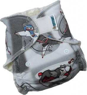 Novorozenecká kalhotová plena Katyv Baby na suchý zip - Myšáci v zimě (Obsahuje dlouhou vkládací plenu)