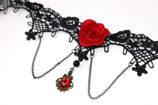 Choker Fashion Jewerly - Krajkový náhrdelník s červenou růží, řetízky a amuletem, Retro Kráska v moderním světě, Be sexy every time 3147