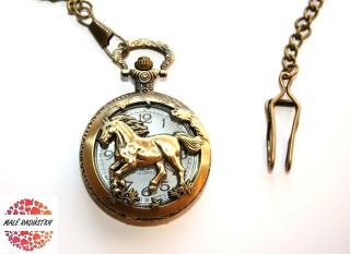 Quartz otevírací kapesní hodinky - kůň, cválající koník, dostihy, love horse 513
