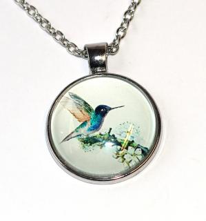 Řetízek Fashion Jewerly - Amulet Kolibřík s jarními květy, Posel radosti, Nejmenší ptáček na světě, Free spirit 3506