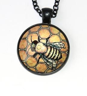 Řetízek Fashion Jewerly - Amulet Včelí královna, Včela na plástvi, Medová kráska, Love bees and Honey 3179