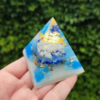 Pyramida lapis lazuli, zlato 24 karátů