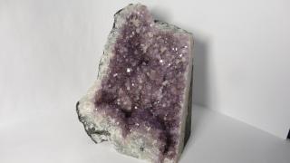 Ametystová drůza XXXL s krystaly kalcitu - geoda - VÝPRODEJ