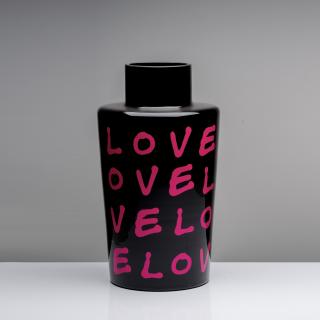 Unnamed Bucket Vase Pink Love - black