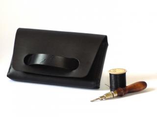 Černé kožené psaníčko Faktor Leather Poškozená: Černá s vadou na klopě