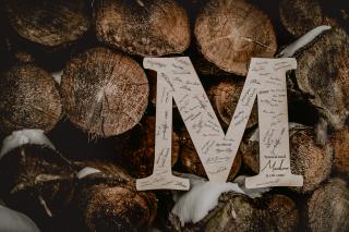 Dřevěné písmeno na podpisy Barva dřeva: Přírodní