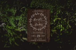 Svatební dřevěné oznámení #brown3 Vyberte dřevo: Americký ořech