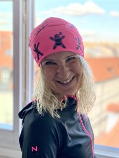 Běžecká čepice BEZ otvoru na culík - speciální edice Adventní běhání 2021 Barva: Růžová