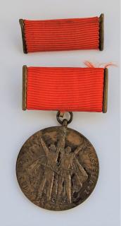 Medaile Triadsiate výročíe oslobodenia