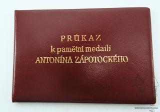 Průkaz k pamětní medaili Antonína Zápotockého