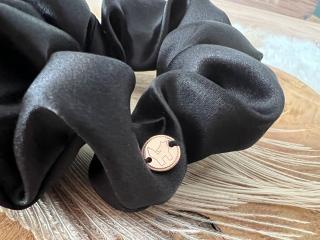 Gumička Silky Fox Black Barva povrchové úpravy stříbra: Růžové zlato 18 karátů, Velikost gumičky: Větší