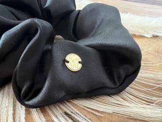 Gumička Silky Fox Black Barva povrchové úpravy stříbra: Žluté zlato 18 karátů, Velikost gumičky: Větší