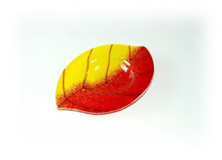 Skleněný svícínek LÍSTEK - žluto-červený Rozměr: 12x8,5cm