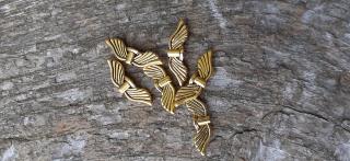 Andělská křídla 21x6,5x2,5mm zlatá