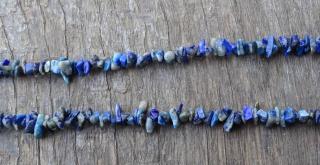 lapis lazuli návlek z tromolovaných kamenů 10 cm