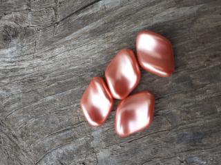 voskové perly 19 x 13 mm růžové