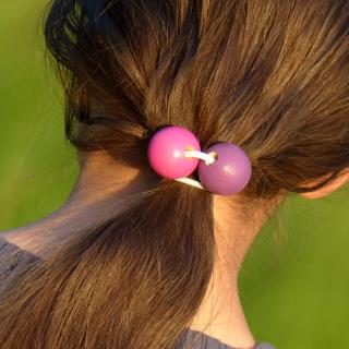 Gumička do vlasů - kuličky (růžová a fialová)