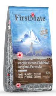 FirstMate Pacific Ocean Fish Original 11,4 kg  + pamlsky (do vyprodání)