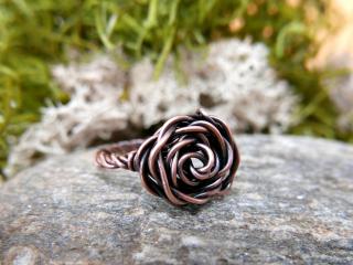 Růže  - měděný prsten