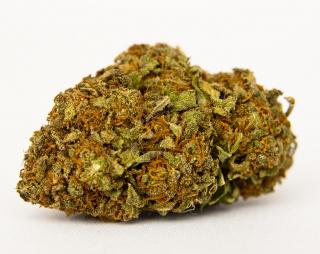 CBD konopí - Pineapple Kush - Weedshop Váha: 3 g